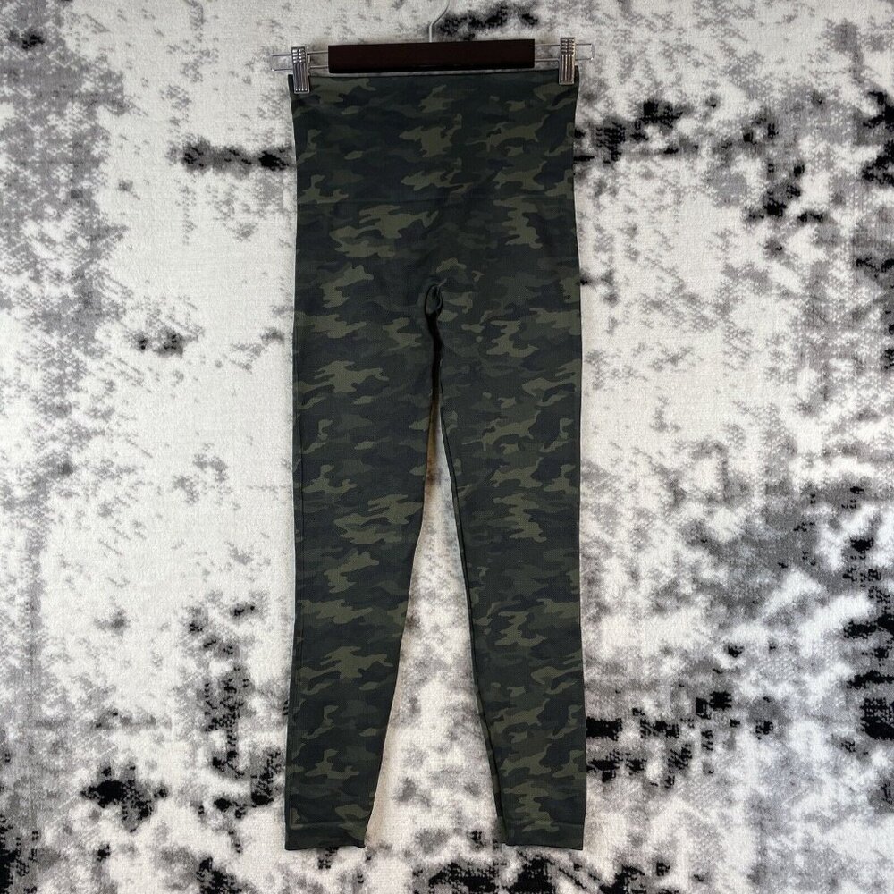 Spanx Camo Leggings Green Women's Size Medium Gym Training Athleisure